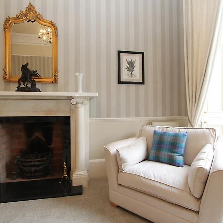 Escape To Edinburgh @ Albyn Place Exterior photo