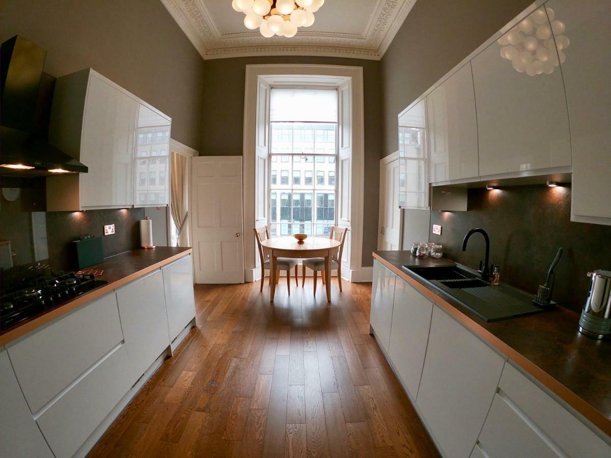 Escape To Edinburgh @ Albyn Place Exterior photo
